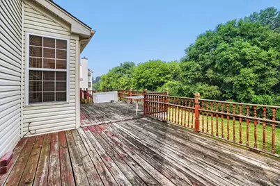 16 Clover Circle, Streamwood, IL 60107 - Photo 11