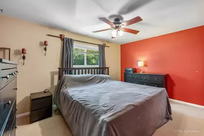 29W264 Lee Road, West Chicago, IL 60185 - Photo 9