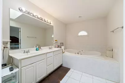 23042 Ridgeway Avenue, Richton Park, IL 60471 - Photo 17