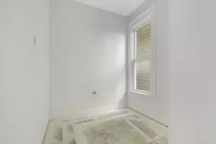 210 N Laramie Ave, Chicago, IL 60644 - Photo 7