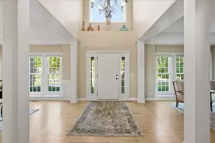441 N Sycamore Ln, North Aurora, IL 60542 - Photo 3