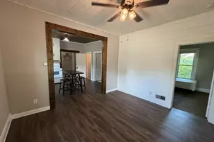 322 Fitzgerald St, Oglesby, IL 61348 - Photo 3