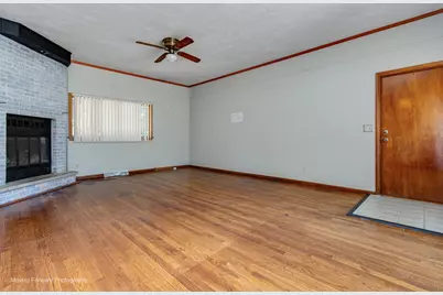 7S151 N Eola Road, Aurora, IL 60502 - Photo 13