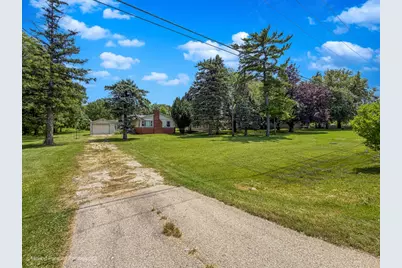 7S151 N Eola Road, Aurora, IL 60502 - Photo 3