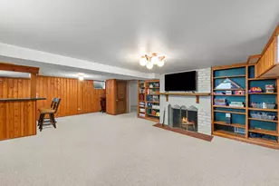 27W118 Cove Ln, Warrenville, IL 60555 - Photo 39