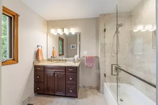 27W118 Cove Ln, Warrenville, IL 60555 - Photo 33