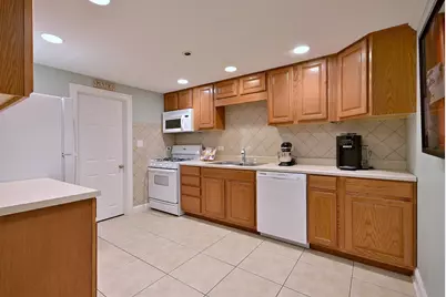 101 E Bryn Mawr Avenue, Itasca, IL 60143 - Photo 17