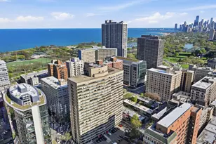 2930 N Sheridan Rd, Chicago, IL 60657 - Photo 29