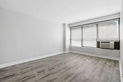 2930 N Sheridan Road #306, Chicago, IL 60657 - Photo 11