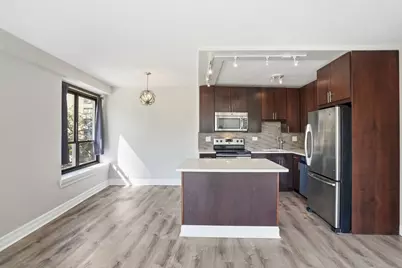 2930 N Sheridan Road #306, Chicago, IL 60657 - Photo 3