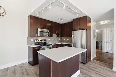 2930 N Sheridan Road #306, Chicago, IL 60657 - Photo 9