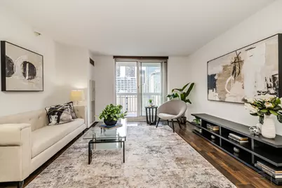 545 N Dearborn Street #W1409, Chicago, IL 60654 - Photo 11