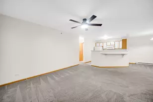 300 Cunat Blvd, Richmond, IL 60071 - Photo 5