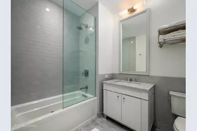 451 E Grand Avenue #6012, Chicago, IL 60611 - Photo 25