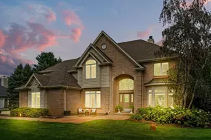 55 N Royal Oaks Dr, Bristol, IL 60512 - Photo 3