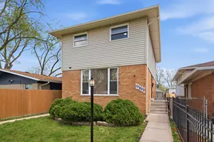 11603 S Loomis St, Chicago, IL 60643 - Photo 1