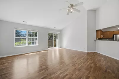 1911 N Silver Lake Road, Arlington Heights, IL 60004 - Photo 7