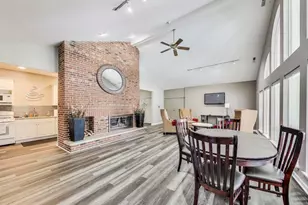 1911 N Silver Lake Rd, Arlington Heights, IL 60004 - Photo 27