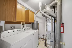 1911 N Silver Lake Rd, Arlington Heights, IL 60004 - Photo 21