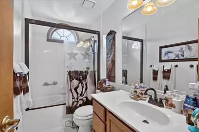2976 Wedgewood Drive, Dekalb, IL 60115 - Photo 45