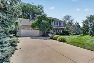 2976 Wedgewood Dr, Dekalb, IL 60115 - Photo 3