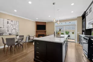 4265 W Thorndale Ave, Chicago, IL 60646 - Photo 9