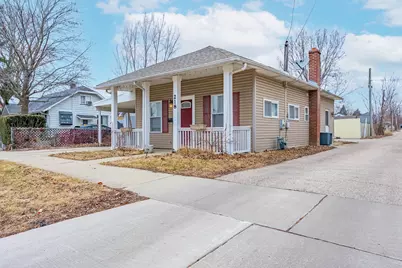 218 Orange Street, Elgin, IL 60123 - Photo 1