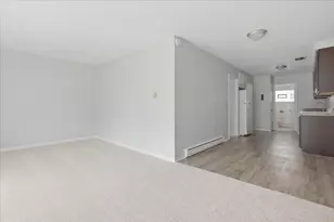 6212 W 64th Pl, Chicago, IL 60638 - Photo 5