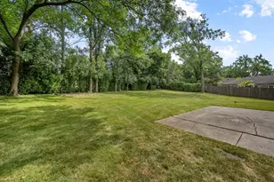 3906 Bordeaux Ct, Northbrook, IL 60062 - Photo 33