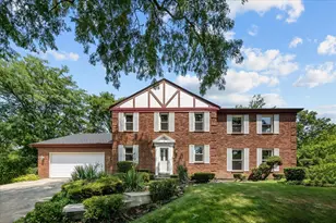 3906 Bordeaux Ct, Northbrook, IL 60062 - Photo 1