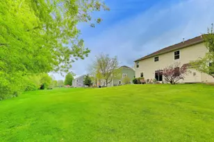 3091 Longcommon Pkwy, Elgin, IL 60124 - Photo 33