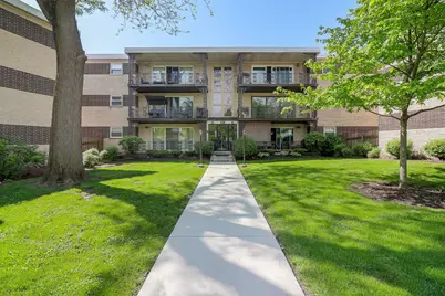911 8th Avenue #5, La Grange, IL 60525 - Photo 1