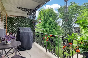 911 8th Ave, La Grange, IL 60525 - Photo 13