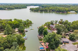 25130 Arrow Head Ln, Hudson, IL 61748 - Photo 41
