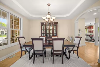706 Wehrli Drive, Naperville, IL 60540 - Photo 9