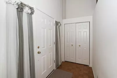 725 Deep Wood Court, Elk Grove Village, IL 60007 - Photo 3