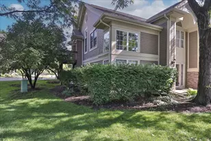 725 Deep Wood Ct, Elk Grove Village, IL 60007 - Photo 29