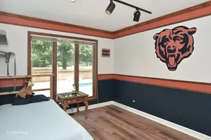 37W390 Linda Ln, Elgin, IL 60124 - Photo 9