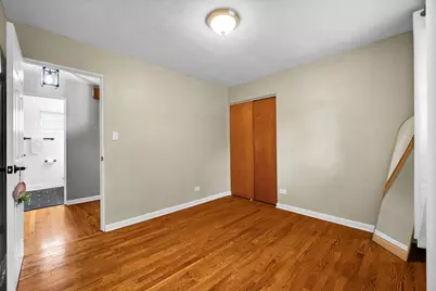 707 S Gables Boulevard, Wheaton, IL 60189 - Photo 17