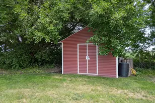6888 E 1200th St, Cambridge, IL 61238 - Photo 9