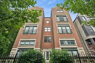 867 N Paulina St, Chicago, IL 60622 - Photo 1