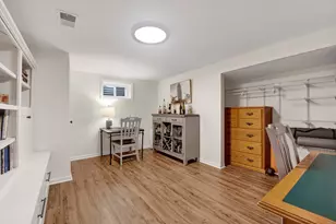 528 Kipling Ct, Wheaton, IL 60187 - Photo 27