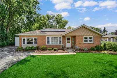 7529 W 103rd Street, Palos Hills, IL 60465 - Photo 1