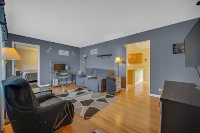 7529 W 103rd Street, Palos Hills, IL 60465 - Photo 5