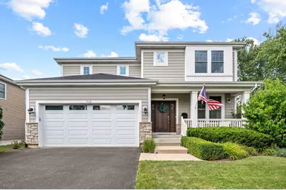 712 E Rockland Road, Libertyville, IL 60048 - Photo 1