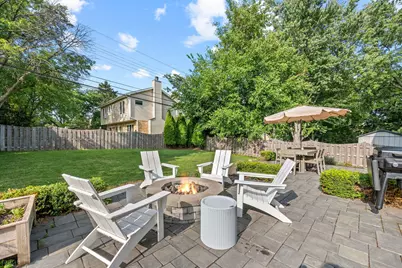 712 E Rockland Road, Libertyville, IL 60048 - Photo 33