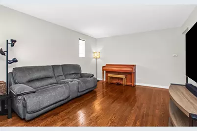 4835 N Nordica Avenue, Chicago, IL 60656 - Photo 3