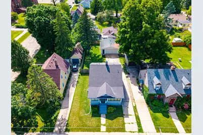 30 S Commonwealth Avenue, Elgin, IL 60123 - Photo 29