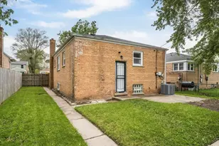 14341 Dobson Ave, Dolton, IL 60419 - Photo 21