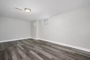 14341 Dobson Ave, Dolton, IL 60419 - Photo 17